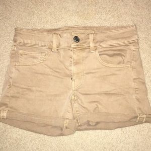 Light brown American Eagle shorts